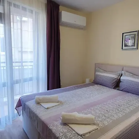 Luxury Ekaterina Lägenhet