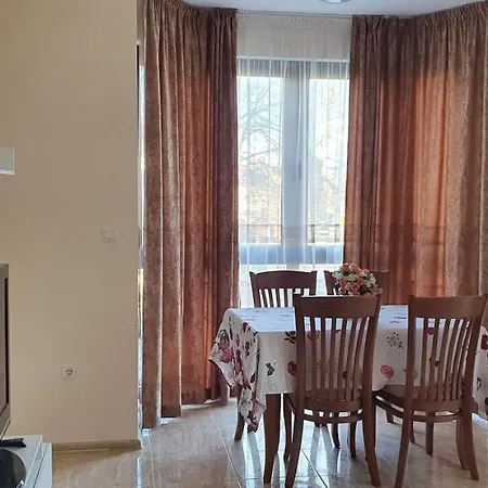 Lägenhet Luxury Ekaterina Tjernomorets