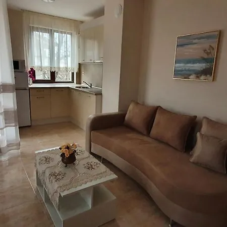 Luxury Ekaterina צ'רנומורץ