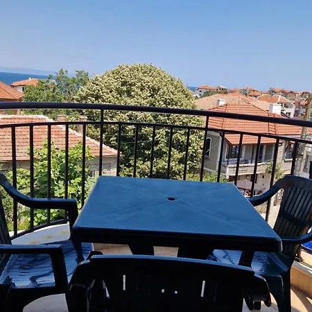 Luxury Ekaterina شقة *