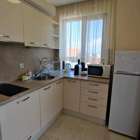 Luxury Ekaterina * تشيرنوموريتس