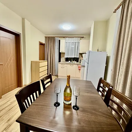 Luxury Ekaterina Appartement