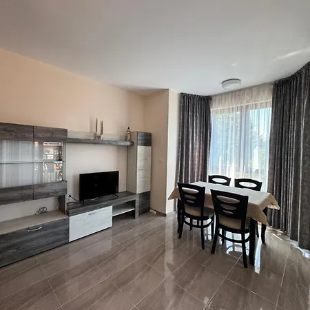Luxury Ekaterina Appartement