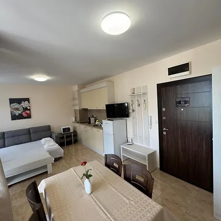 Luxury Ekaterina * Chernomorets